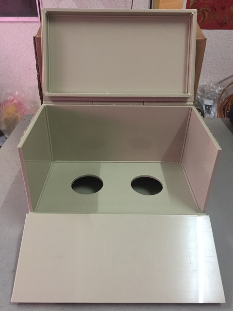 PP Container With Hinges Front